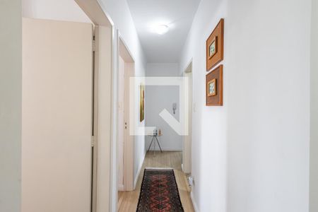 Apartamento à venda com 76m², 2 quartos e 1 vagaCorredor