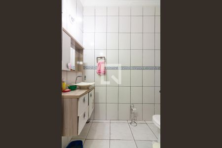 Casa à venda com 320m², 4 quartos e 3 vagasBanheiro 1