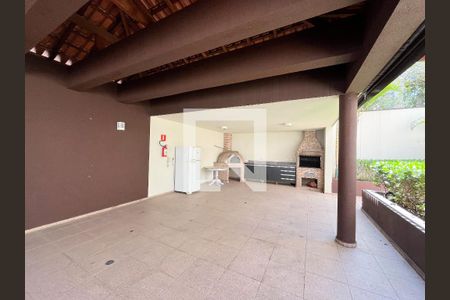 Apartamento à venda com 48m², 2 quartos e 1 vaga Apartamento à venda com 48m², 2 quartos e 1 vagaÁrea comum - Churrasqueira