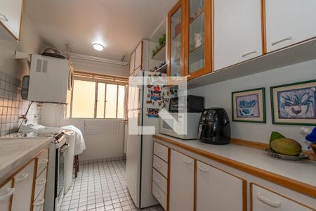 Apartamento à venda com 75m², 3 quartos e 1 vaga Apartamento à venda com 75m², 3 quartos e 1 vagaCozinha e Área de Serviço