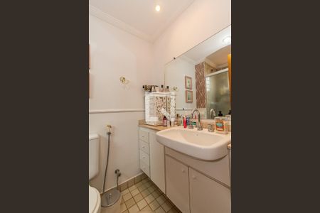 Apartamento à venda com 75m², 3 quartos e 1 vaga Apartamento à venda com 75m², 3 quartos e 1 vagaBanheiro da Suíte