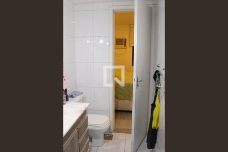 Apartamento à venda com 89m², 2 quartos e 1 vaga Apartamento à venda com 89m², 2 quartos e 1 vagaBanheiro da Suíte