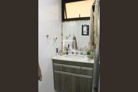 Apartamento à venda com 89m², 2 quartos e 1 vaga Apartamento à venda com 89m², 2 quartos e 1 vagaBanheiro