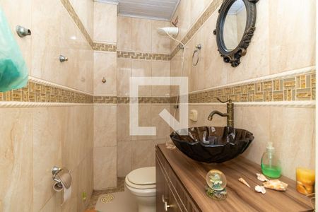 Casa à venda com 102m², 2 quartos e 1 vagaBanheiro