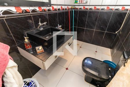 Casa à venda com 102m², 2 quartos e 1 vagaBanheiro da Suíte 1