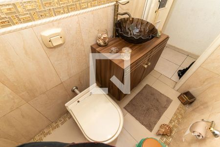 Casa à venda com 102m², 2 quartos e 1 vagaBanheiro