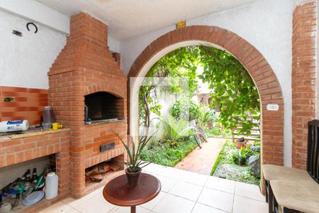 Casa à venda com 102m², 2 quartos e 1 vagaÁrea Gourmet