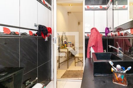 Casa à venda com 102m², 2 quartos e 1 vagaBanheiro da Suíte 1