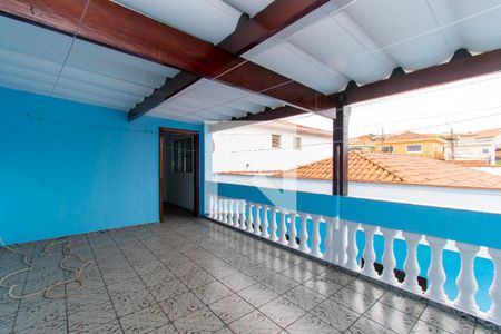 Casa à venda com 250m², 3 quartos e 4 vagas Casa à venda com 250m², 3 quartos e 4 vagasQuintal