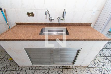Casa à venda com 250m², 3 quartos e 4 vagas Casa à venda com 250m², 3 quartos e 4 vagasQuintal - Churrasqueira