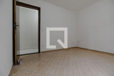 Quarto 1 de casa para alugar com 2 quartos, 130m² em Jardim das Bandeiras, Mogi das Cruzes
