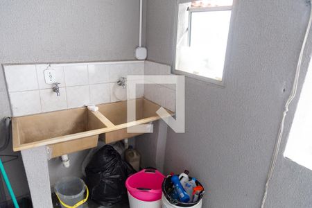 Casa à venda com 250m², 3 quartos e 2 vagas Casa à venda com 250m², 3 quartos e 2 vagasÁrea de Serviço