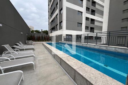 Apartamento à venda com 48m², 2 quartos e sem vagaÁrea comum - Piscina