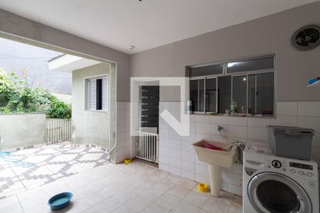 Casa à venda com 250m², 6 quartos e 3 vagasCasa 1 Área de Serviço