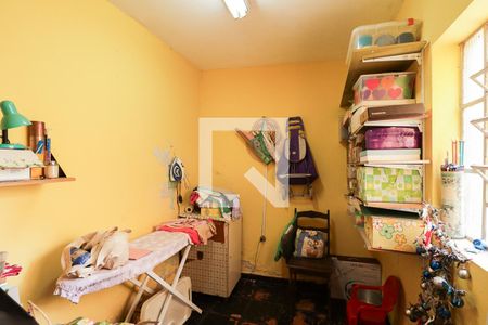 Casa à venda com 160m², 4 quartos e 2 vagasQuarto de Serviço