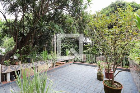 Casa à venda com 160m², 4 quartos e 2 vagasVaranda