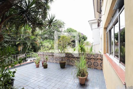 Casa à venda com 160m², 4 quartos e 2 vagasVaranda