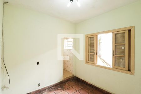 Casa à venda com 160m², 4 quartos e 2 vagasSuíte 2