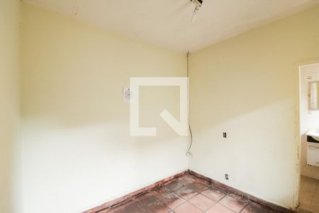 Casa à venda com 160m², 4 quartos e 2 vagasSuíte 2