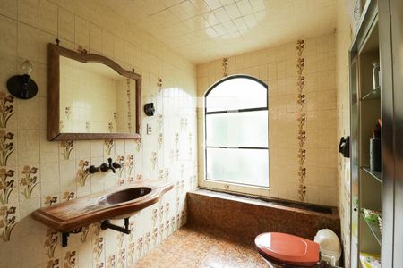 Casa à venda com 160m², 4 quartos e 2 vagasBanheiro da Suíte 1