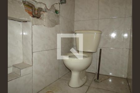 Casa à venda com 200m², 2 quartos e 2 vagasBanheiro Quarto 2