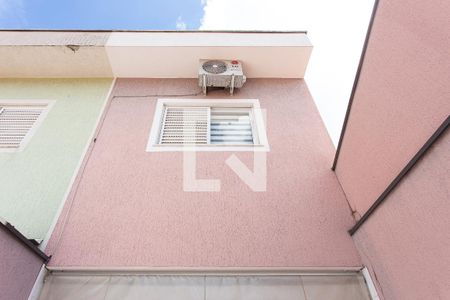 Casa à venda com 140m², 3 quartos e 2 vagas Casa à venda com 140m², 3 quartos e 2 vagasFachada (Suíte 2)