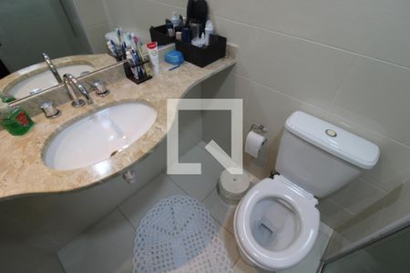 Apartamento à venda com 87m², 3 quartos e 2 vagasQuarto 3 - banheiro
