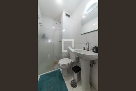 Apartamento à venda com 75m², 3 quartos e 1 vaga Apartamento à venda com 75m², 3 quartos e 1 vagaBanheiro Social