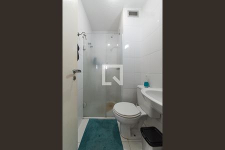 Apartamento à venda com 75m², 3 quartos e 1 vaga Apartamento à venda com 75m², 3 quartos e 1 vagaBanheiro Social