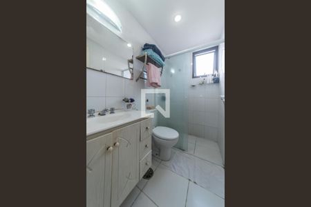 Apartamento à venda com 75m², 3 quartos e 1 vaga Apartamento à venda com 75m², 3 quartos e 1 vagaBanheiro da Suíte