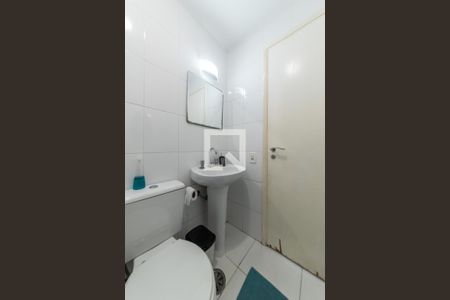 Apartamento à venda com 75m², 3 quartos e 1 vaga Apartamento à venda com 75m², 3 quartos e 1 vagaBanheiro Social