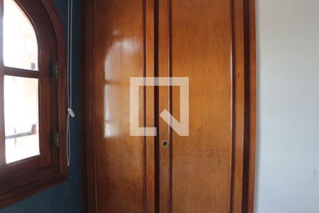 Casa à venda com 400m², 6 quartos e 5 vagasQuarto 2