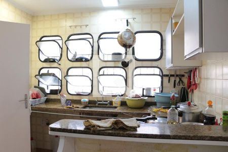 Casa à venda com 400m², 6 quartos e 5 vagasCozinha