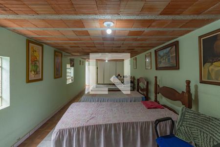 Casa à venda com 150m², 3 quartos e 2 vagas Casa à venda com 150m², 3 quartos e 2 vagasQuarto de Serviço