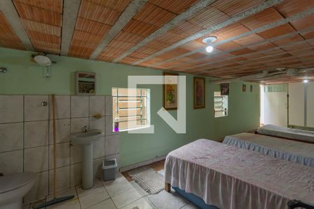 Casa à venda com 150m², 3 quartos e 2 vagas Casa à venda com 150m², 3 quartos e 2 vagasQuarto de Serviço