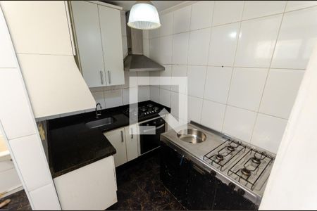Apartamento à venda com 50m², 2 quartos e 1 vaga Apartamento à venda com 50m², 2 quartos e 1 vagaCozinha