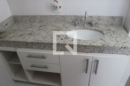 Apartamento à venda com 182m², 4 quartos e 3 vagasBanheiro da Suíte 2