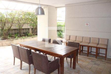 Apartamento à venda com 182m², 4 quartos e 3 vagasÁrea comum - Churrasqueira