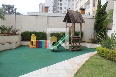 Apartamento à venda com 182m², 4 quartos e 3 vagasÁrea comum - Playground