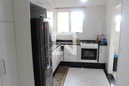 Apartamento à venda com 182m², 4 quartos e 3 vagasCozinha