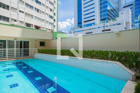 Studio para alugar com 37m², 1 quarto e 1 vaga Studio para alugar com 37m², 1 quarto e 1 vagaÁrea comum - Piscina