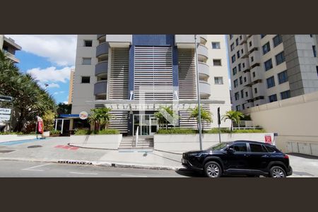 Studio para alugar com 37m², 1 quarto e 1 vaga Studio para alugar com 37m², 1 quarto e 1 vagaFachada