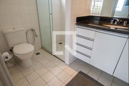 Studio para alugar com 37m², 1 quarto e 1 vaga Studio para alugar com 37m², 1 quarto e 1 vagaBanheiro