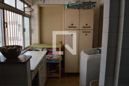 Apartamento à venda com 100m², 3 quartos e 1 vaga Apartamento à venda com 100m², 3 quartos e 1 vagaÁrea de Serviço