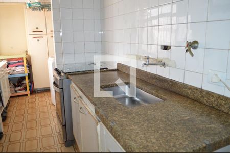 Apartamento à venda com 100m², 3 quartos e 1 vaga Apartamento à venda com 100m², 3 quartos e 1 vagaCozinha