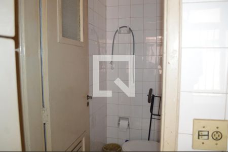 Apartamento à venda com 100m², 3 quartos e 1 vaga Apartamento à venda com 100m², 3 quartos e 1 vagaBanheiro de serviço