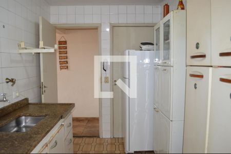 Apartamento à venda com 100m², 3 quartos e 1 vaga Apartamento à venda com 100m², 3 quartos e 1 vagaCozinha