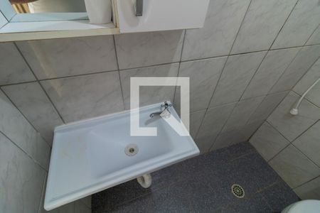 Banheiro de casa para alugar com 1 quarto, 40m² em Vila Libanesa, São Paulo