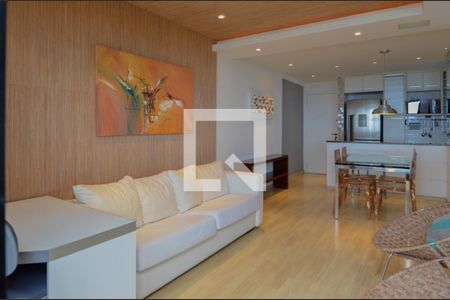 Sala de apartamento para alugar com 2 quartos, 87m² em Barra da Tijuca, Rio de Janeiro