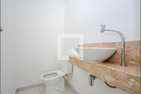 Apartamento à venda com 154m², 3 quartos e 3 vagas Apartamento à venda com 154m², 3 quartos e 3 vagasLavabo